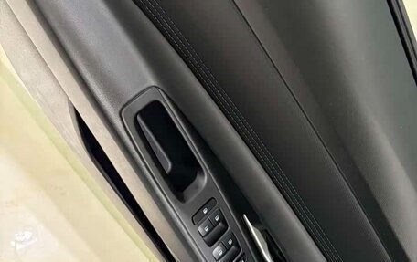 Hyundai Elantra, 2022 год, 1 240 000 рублей, 8 фотография
