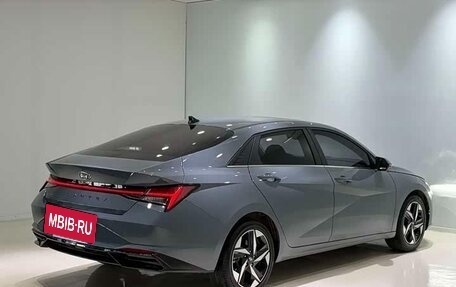 Hyundai Elantra, 2022 год, 1 240 000 рублей, 4 фотография
