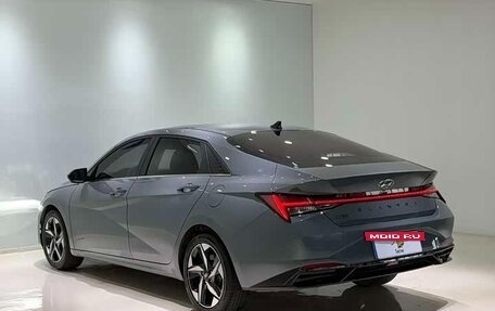 Hyundai Elantra, 2022 год, 1 240 000 рублей, 5 фотография
