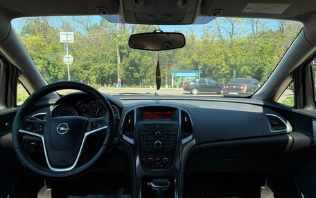 Opel Astra J, 2013 год, 710 000 рублей, 9 фотография