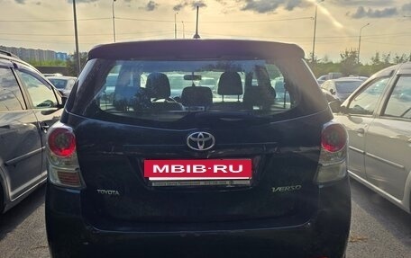 Toyota Verso I, 2010 год, 1 050 000 рублей, 11 фотография