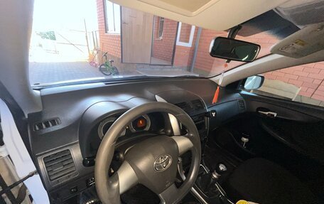 Toyota Corolla, 2012 год, 950 000 рублей, 4 фотография