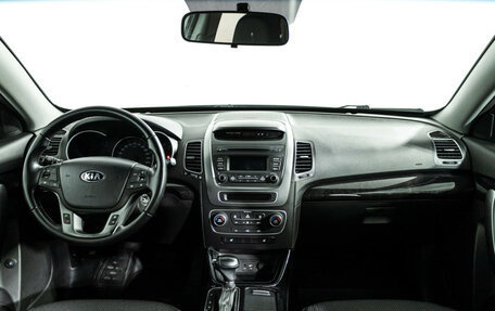KIA Sorento II рестайлинг, 2017 год, 1 659 700 рублей, 13 фотография