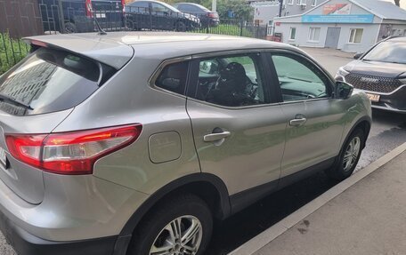 Nissan Qashqai, 2015 год, 1 385 000 рублей, 6 фотография