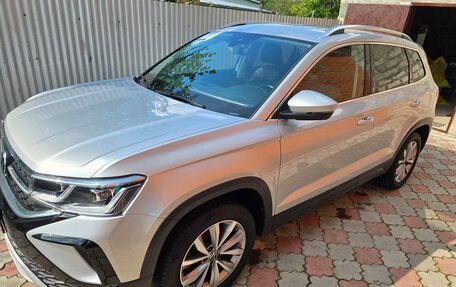 Volkswagen Taos, 2021 год, 2 880 000 рублей, 5 фотография