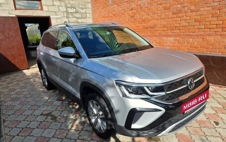 Volkswagen Taos, 2021 год, 2 880 000 рублей, 2 фотография