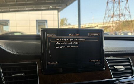 Audi A8, 2011 год, 1 349 000 рублей, 19 фотография