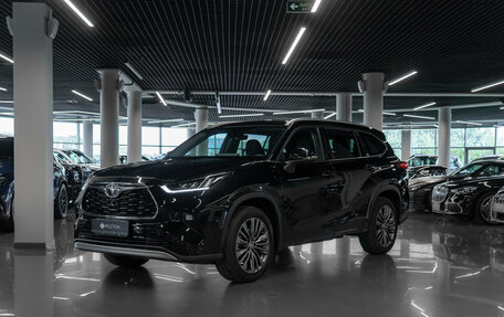 Toyota Highlander, 2026 год, 5 850 000 рублей, 1 фотография