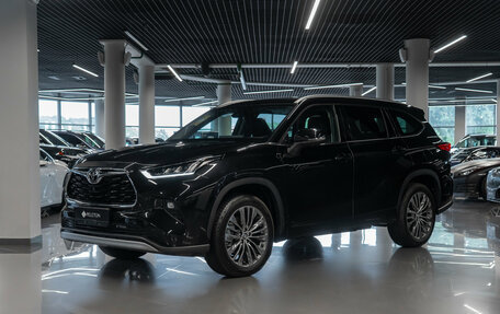 Toyota Highlander, 2026 год, 5 850 000 рублей, 1 фотография
