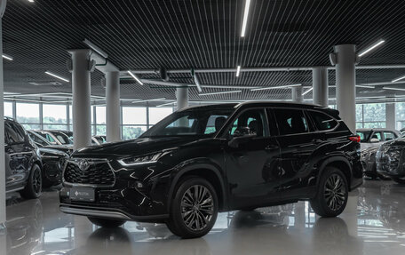Toyota Highlander, 2026 год, 5 900 000 рублей, 1 фотография