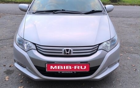 Honda Insight II рестайлинг, 2009 год, 680 000 рублей, 1 фотография