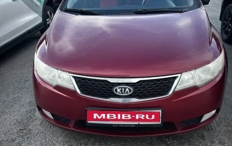 KIA Cerato III, 2011 год, 700 000 рублей, 1 фотография