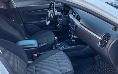 KIA Rio IV, 2019 год, 1 300 000 рублей, 12 фотография