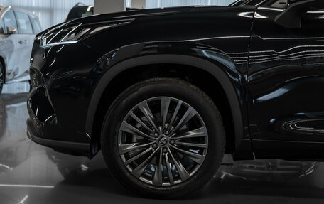 Toyota Highlander, 2026 год, 5 850 000 рублей, 25 фотография