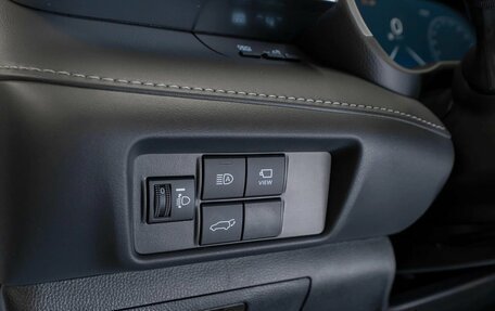 Toyota Highlander, 2026 год, 6 000 000 рублей, 24 фотография