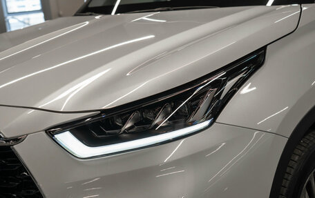 Toyota Highlander, 2026 год, 6 000 000 рублей, 30 фотография