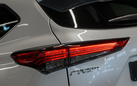Toyota Highlander, 2026 год, 6 000 000 рублей, 31 фотография