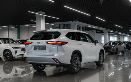Toyota Highlander, 2026 год, 5 950 000 рублей, 4 фотография