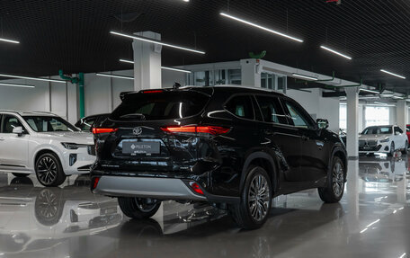 Toyota Highlander, 2026 год, 5 850 000 рублей, 4 фотография