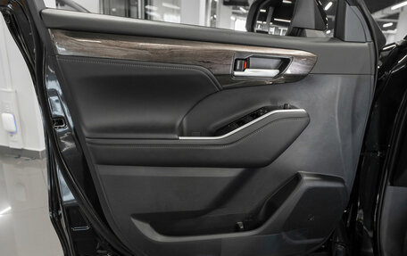 Toyota Highlander, 2026 год, 5 850 000 рублей, 15 фотография