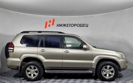 Toyota Land Cruiser Prado 120 рестайлинг, 2005 год, 1 519 000 рублей, 4 фотография