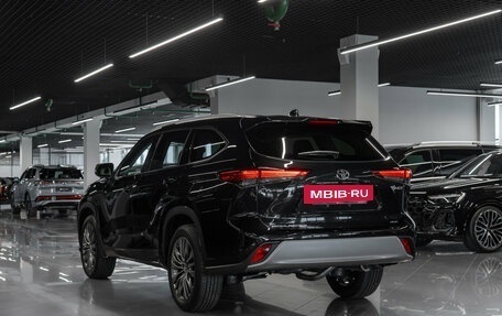 Toyota Highlander, 2026 год, 5 900 000 рублей, 4 фотография