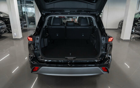 Toyota Highlander, 2026 год, 5 900 000 рублей, 28 фотография