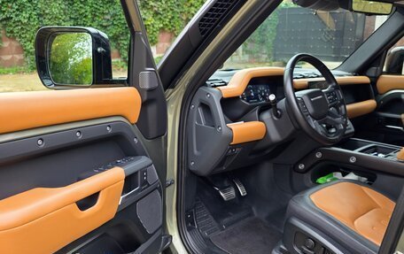 Land Rover Defender II, 2021 год, 11 000 000 рублей, 13 фотография
