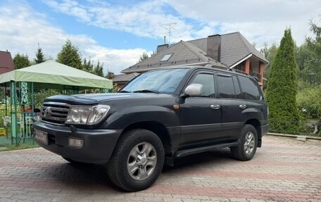 Toyota Land Cruiser 100 рестайлинг 2, 2007 год, 1 900 000 рублей, 3 фотография