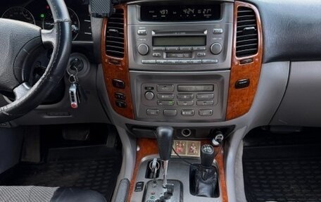Toyota Land Cruiser 100 рестайлинг 2, 2007 год, 1 900 000 рублей, 12 фотография
