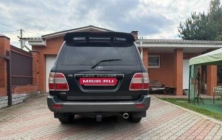 Toyota Land Cruiser 100 рестайлинг 2, 2007 год, 1 900 000 рублей, 5 фотография