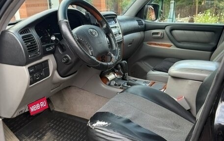 Toyota Land Cruiser 100 рестайлинг 2, 2007 год, 1 900 000 рублей, 11 фотография