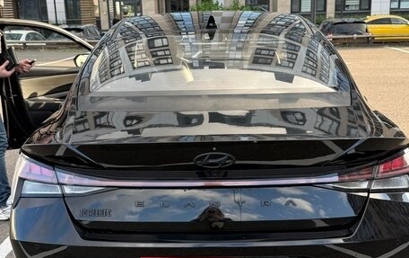 Hyundai Elantra, 2021 год, 1 750 000 рублей, 15 фотография