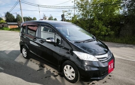 Honda Freed I, 2014 год, 1 284 000 рублей, 3 фотография