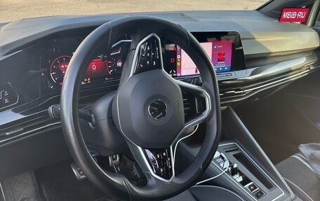 Volkswagen Golf VIII, 2022 год, 2 600 000 рублей, 9 фотография