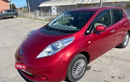 Nissan Leaf I, 2012 год, 700 000 рублей, 3 фотография