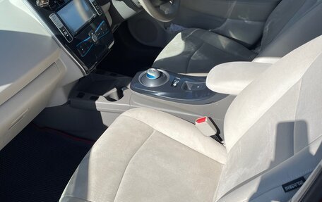 Nissan Leaf I, 2012 год, 700 000 рублей, 18 фотография