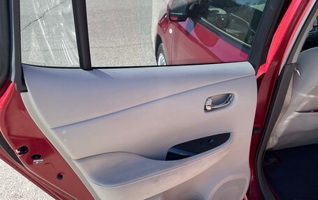 Nissan Leaf I, 2012 год, 700 000 рублей, 17 фотография
