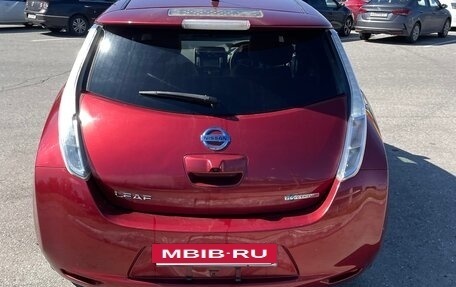 Nissan Leaf I, 2012 год, 700 000 рублей, 7 фотография
