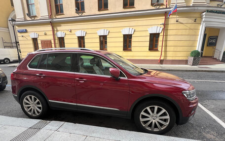 Volkswagen Tiguan II, 2017 год, 2 700 000 рублей, 6 фотография