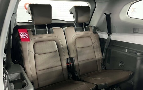 Chery Tiggo 8 Pro, 2023 год, 1 999 000 рублей, 29 фотография