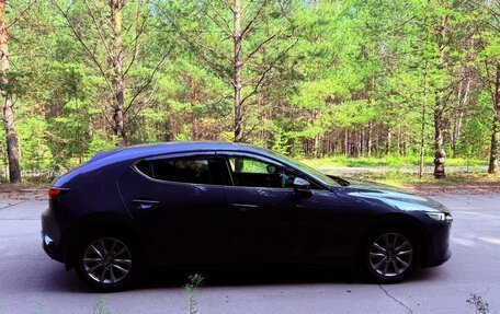 Mazda 3, 2021 год, 1 750 000 рублей, 3 фотография