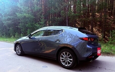 Mazda 3, 2021 год, 1 750 000 рублей, 5 фотография