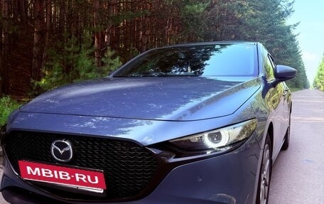 Mazda 3, 2021 год, 1 750 000 рублей, 6 фотография