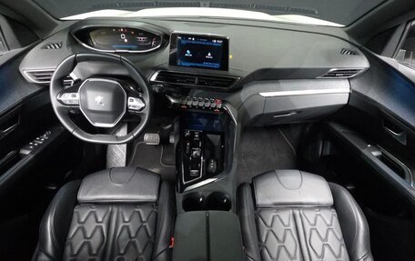 Peugeot 3008 II, 2022 год, 1 440 000 рублей, 5 фотография