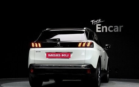 Peugeot 3008 II, 2022 год, 1 440 000 рублей, 4 фотография