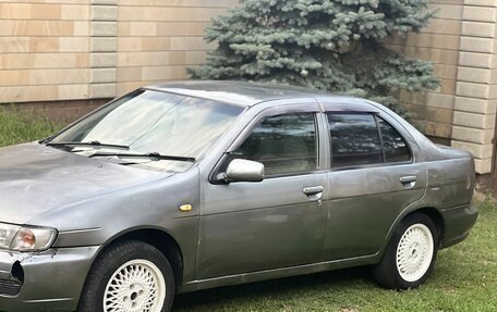 Nissan Pulsar IV, 1998 год, 135 000 рублей, 2 фотография