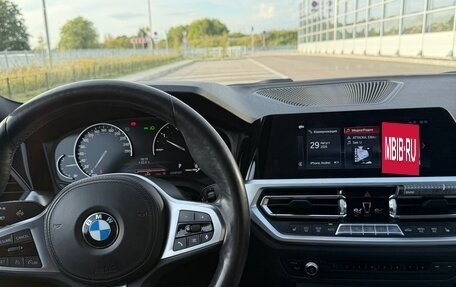 BMW 3 серия, 2019 год, 4 190 000 рублей, 9 фотография