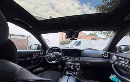 Mercedes-Benz E-Класс, 2016 год, 2 390 000 рублей, 16 фотография