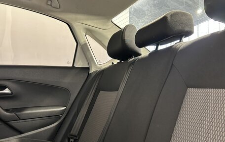 Volkswagen Polo VI (EU Market), 2012 год, 395 000 рублей, 19 фотография